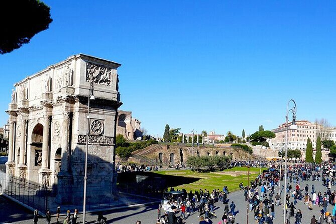 Rome Colosseum, Roman Forum & Palatine Hill Entry with AudioGuide - Entering The Colosseum: Flow, Crowds, and Photo-Friendly Touring
