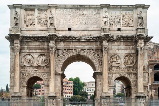Rome Colosseum, Roman Forum & Palatine Official Visit - Meeting points and host help: how to avoid a messy start
