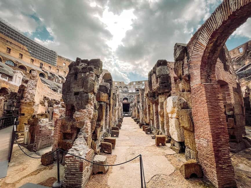 Rome: Colosseum Underground and Arena Tour - Photos on the tiers: see the Colosseum as a whole