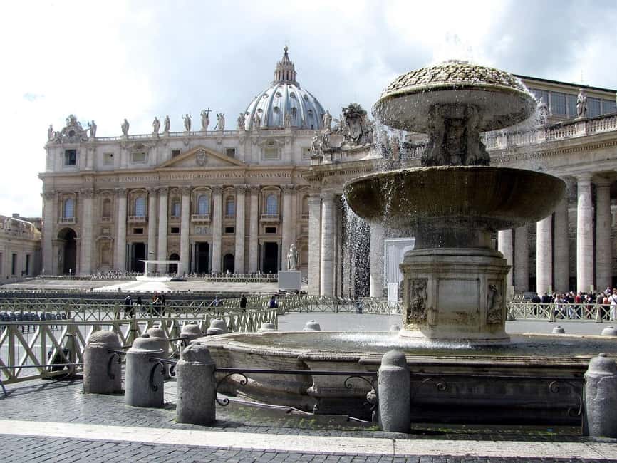 Rome: Complete Tour of St. Peter's Basilica & Dome's Access - St. Peter’s Basilica, your first wow with a guided route