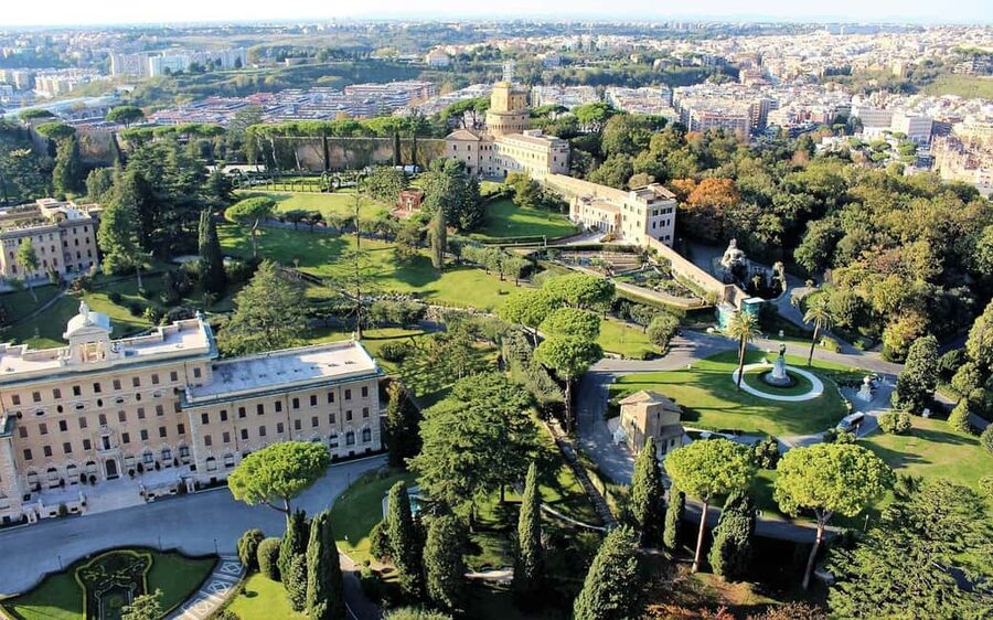 Rome: Complete Tour of St. Peter's Basilica & Dome's Access - Largo del Colonnato to Galleria San Pietro, timing and meeting point reality