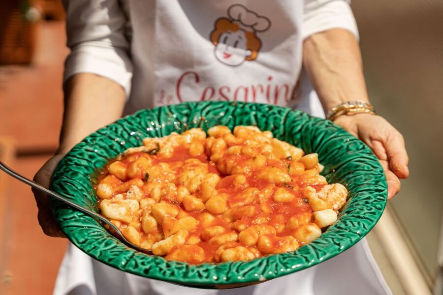 Rome: Dining Experience at a Local's Home - Wine, coffee, and after-dinner surprises you might get