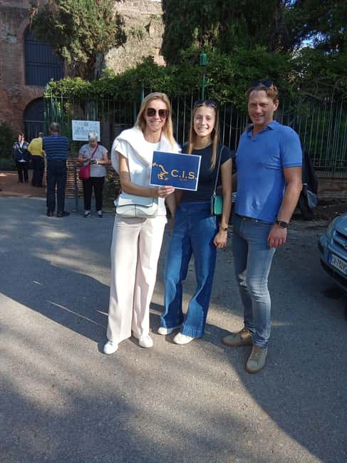 Rome: Domus Aurea Guided Tour and Virtual Reality Experience - Guide quality: what you can expect from C.I.S. Tours