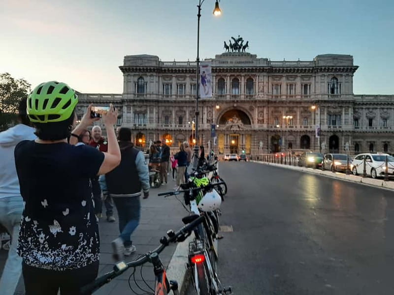Rome: E-Bike Sunset Tour with Pizza Option - E-Bike Setup and Safety: What Makes This Feel Easy