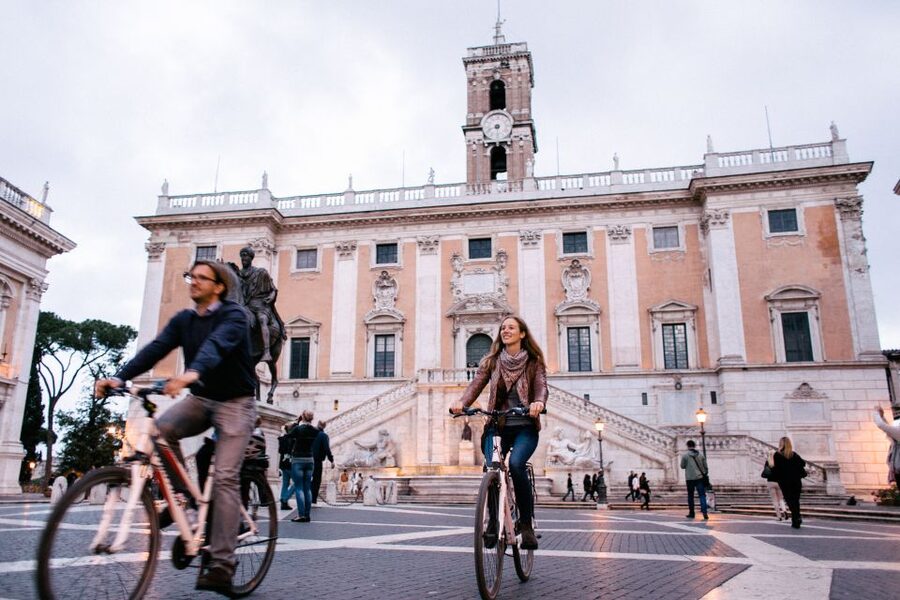 Rome E-Bike Tour – Small Group, Safe Route & Local Guide - Starting Near Piazza Navona and Pantheon, Then Getting Rolling