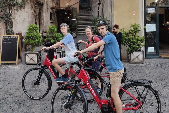 Rome E-Bike Tour: Ultimate Street Food and Market Feast - Piazza Venezia: where monuments and meaning meet