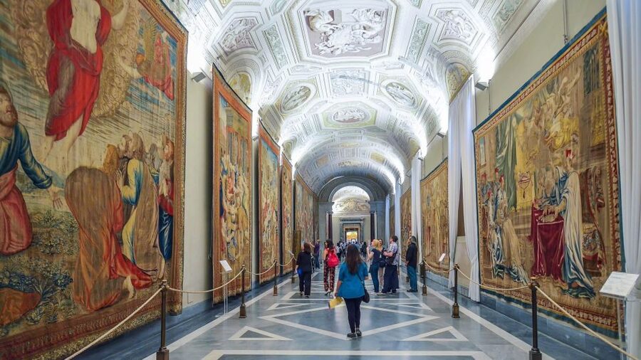 Rome: Early-Entry Vatican Museums & Sistine Chapel Tour - Price and value: what $70 buys you in real time