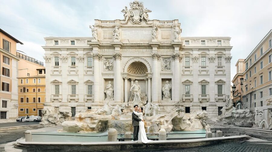 Rome: Early Morning Private Photoshoot at Iconic Landmarks - Why an early-morning Rome session feels different