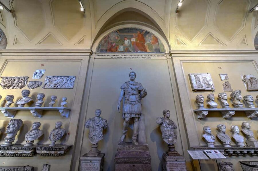 Rome: Entry Tickets to the Vatican Museum and Sistine Chapel - Entering the Vatican Museums fast, from Via Germanico
