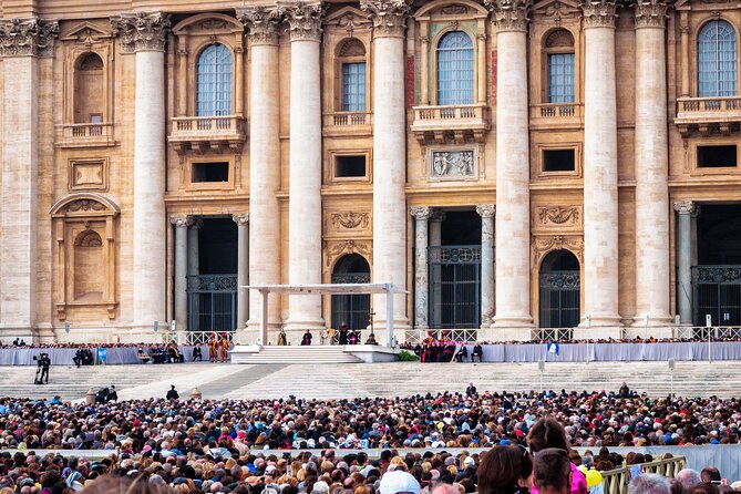 Rome: Escorted Papal Audience Experience with Entry Ticket - What happens when weather turns the plan indoors