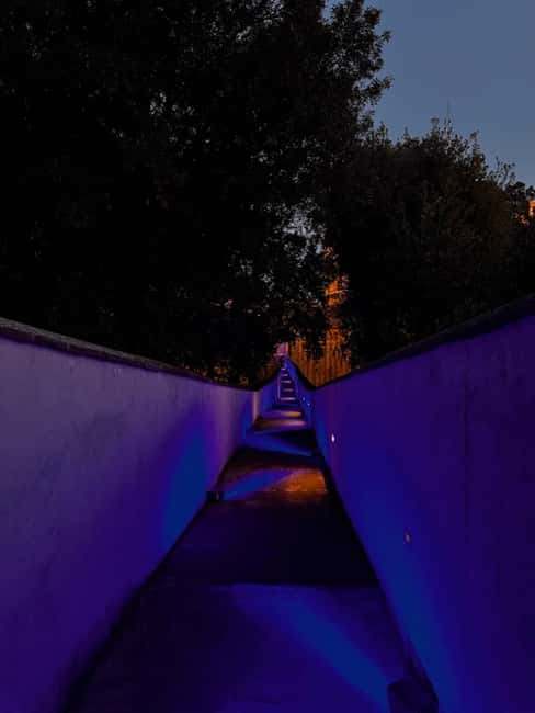 Rome: Evening Tour of Passetto di Borgo and Audio Guide App - Passetto di Borgo: The Escape Route You Can Actually Walk