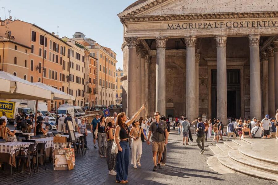 Rome: Explore the City in Comfort on a Guided Golf Cart Tour - Colosseum-area views: getting your bearings fast