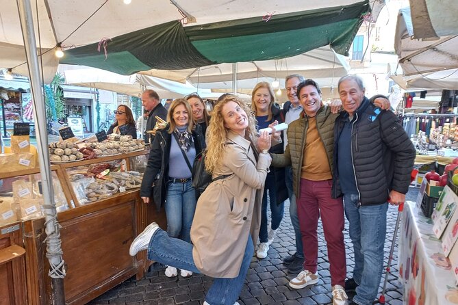 Rome Food Tasting Tour in Trastevere - Heading into Trastevere, where the stories get more personal