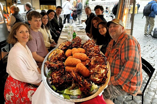 Rome Food Tour: Campo de' Fiori, Ghetto, Trastevere Winner 2024 - Trastevere Nightlife Streets, Cacio e Pepe, and the Gelato Finale