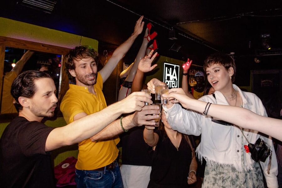 Rome: Forbidden History Walking Tour & Pub Crawl with Drinks - Should you book this tour?