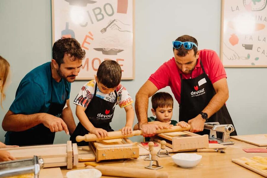 Rome: Fresh Pasta-Making Class with Wine and Gelato - Dough basics: how to get fresh pasta right the first time