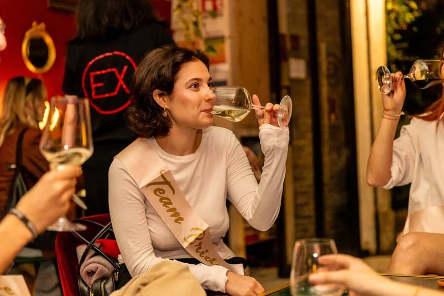 Rome: Guided Bar Crawl with Drinks & Dark History - Should You Book the Rome Tipsy Bar Crawl With Dark History?