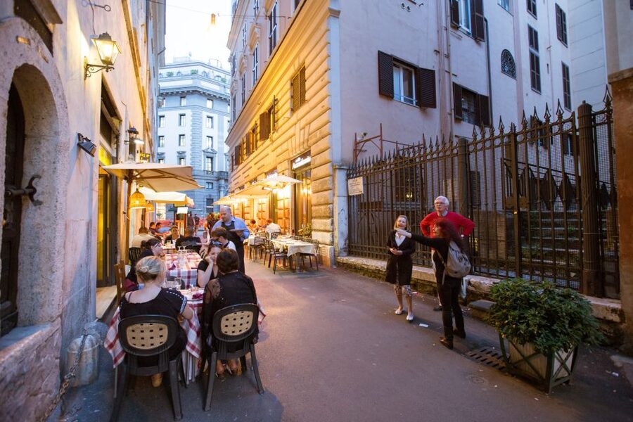 Rome: Guided City Center Evening Sightseeing Walking Tour - Key Reasons This Evening Rome Walk Works