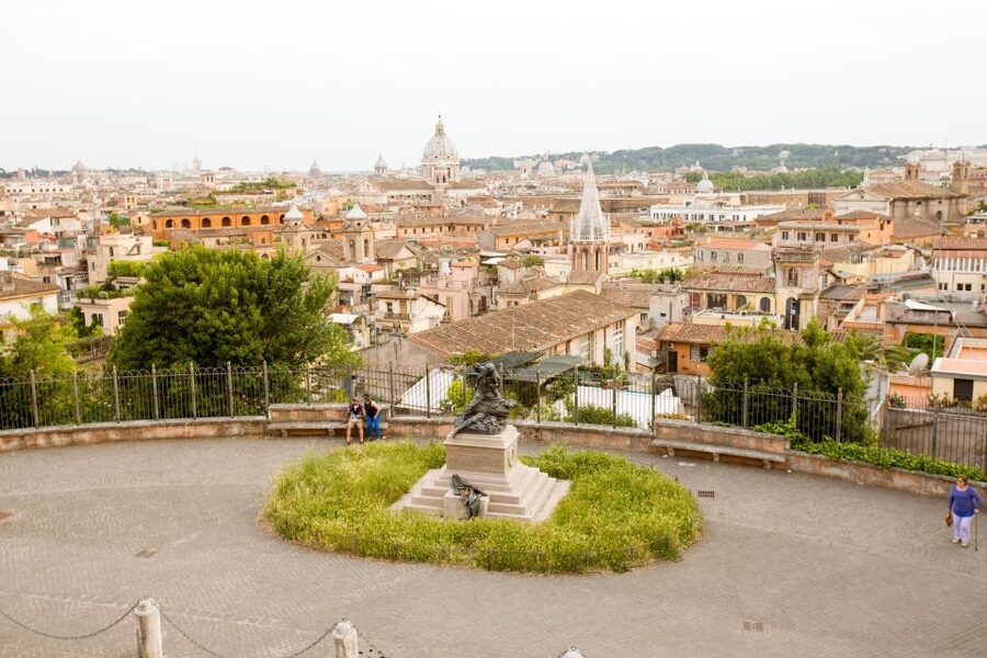 Rome: Guided City Center Evening Sightseeing Walking Tour - Piazza di Spagna and the Barcaccia Fountain: Getting the Bernini Fix Early