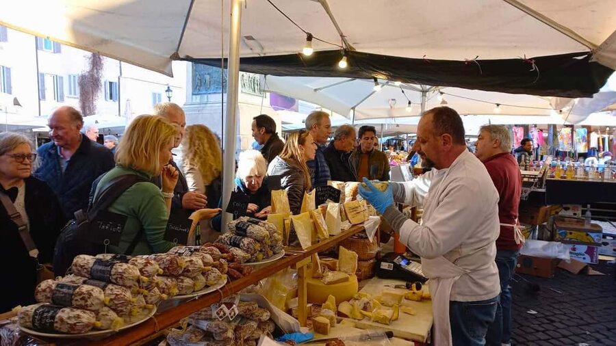 Rome: Guided Food Tasting Tour in Trastevere - Who this tour suits best, and who might want a different plan