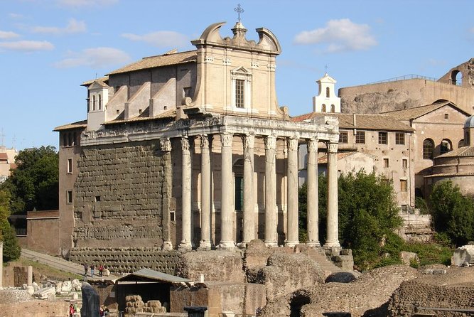 Rome: Guided Group Tour of Colosseum, Roman Forum & Palatine Hill - Where You Can and Cannot Go Inside the Colosseum