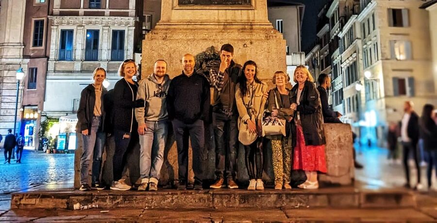 Rome: Guided Haunted Rome Ghost Tour with Dowsing Rods - Campo de’ Fiori finale: the square where the stories end