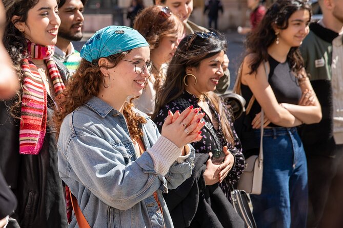 Rome: Guided Small Group Walking Tour of City Highlights - Guides Make or Break a Small-Group Tour, and This One Gets High Marks