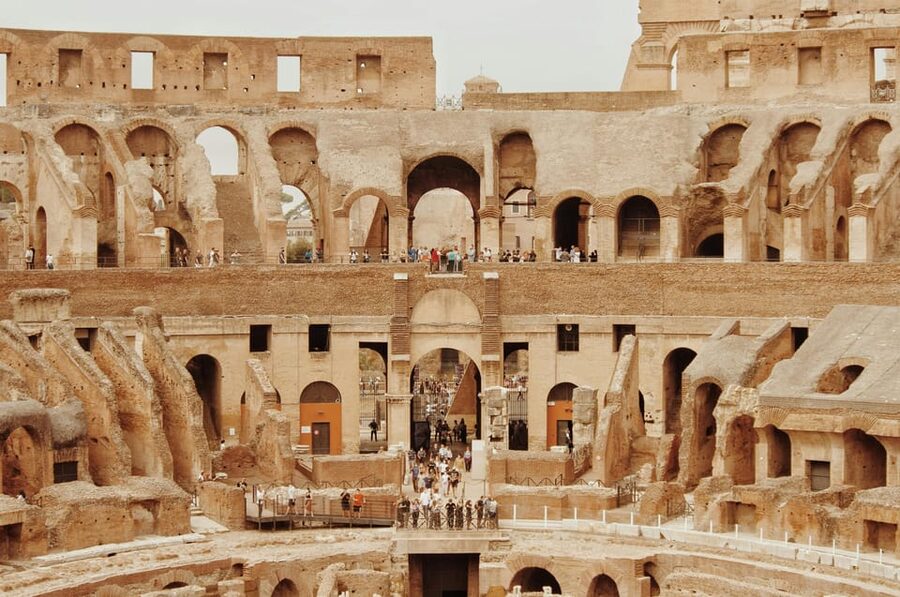 Rome: Guided Tour of Colosseum and Ancient Rome - Palatine Hill and its panoramic terrace views (plus the elite neighborhood angle)
