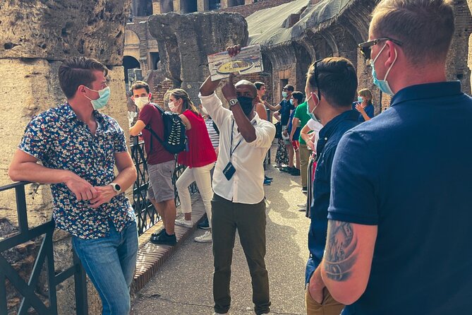 Rome: Guided Tour of Colosseum, Palatine Hill and Roman Forum - Meeting at the Arch of Constantine, not far from the action