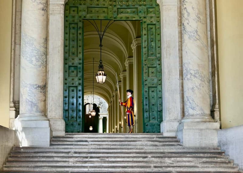 Rome: Guided Tour of St. Peter's Basilica, Grottoes & Square - St. Peter’s Square: Bernini’s Illusions and Fast Orientation