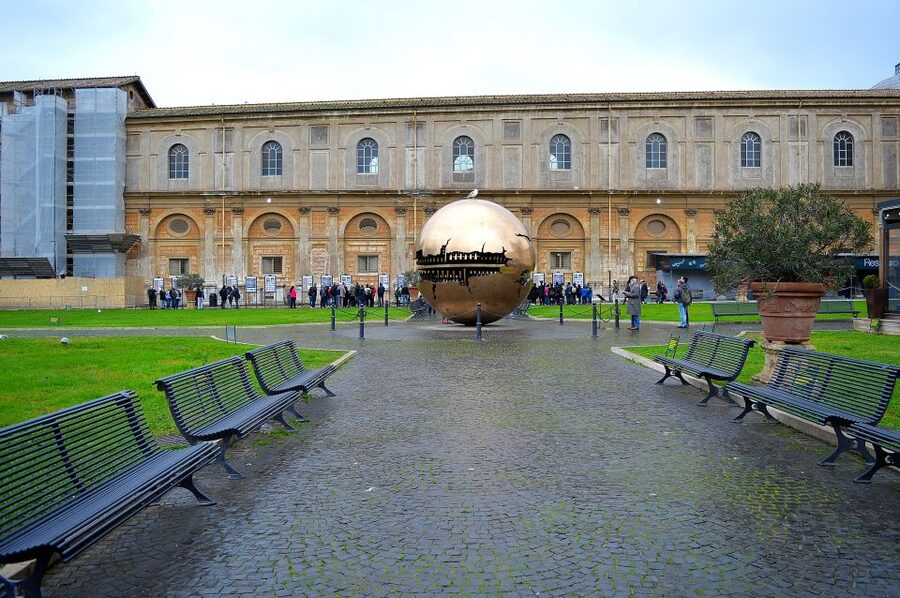 Rome: Guided Tour of St. Peter’s Basilica & Panoramic Dome - Inside St. Peter’s Basilica: Pietà and Baldacchino Up Close