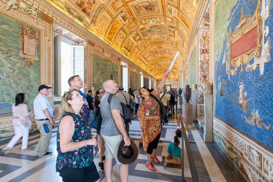 Rome: Guided Tour of St. Peter’s Basilica & Panoramic Dome - Security, Dress Code, and ID Checks That Can Mess Up Your Timing