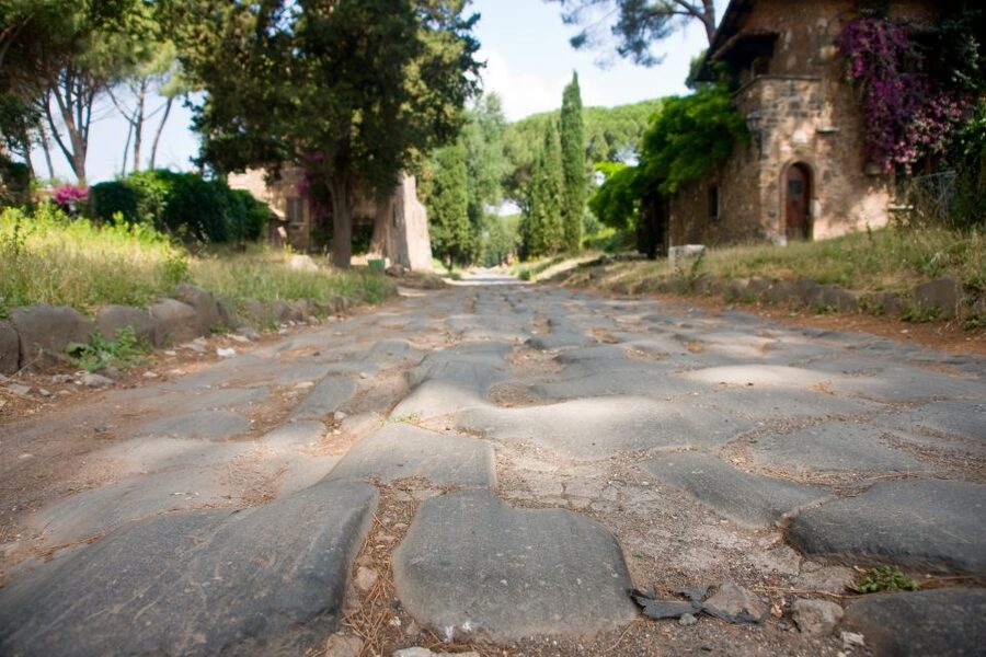 Rome: Guided Underground Tour - Entering The Underground Starts With the VIP Minivan