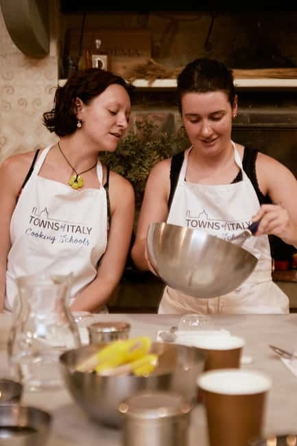 Rome: Hands-On Pasta and Gelato Class in the City Center - The Pasta Lesson: Fresh Egg Dough, Then Two Classic Shapes