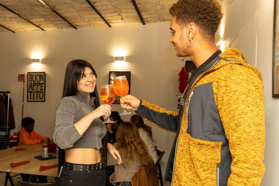 Rome: Hands-On Pizza Cooking Class with Spritz Mixology - Meeting Point and Timing: Showing Up So You Actually Participate
