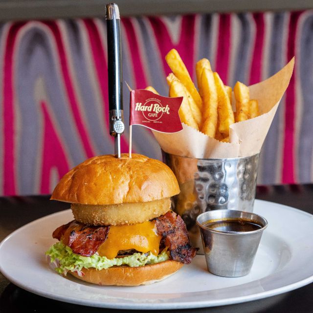Rome: Hard Rock Cafe Experience - Service and pacing: where this place wins