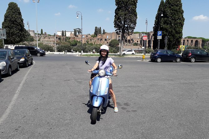 Rome Highlights by Vespa Private guided Tour - Piramide Cestia: A Short Stop With Big Roman Character