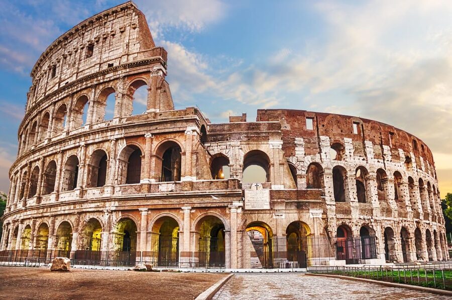 Rome: Hop-on Hop-off Bus Tour and Colosseum Experience - Palatine Hill viewpoints and the angle on Circus Maximus