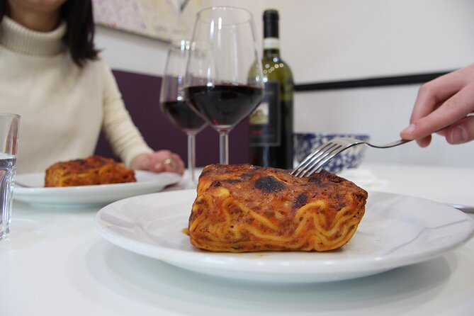 Rome: Lasagna, Fettuccine Pasta and Tiramisu Cooking Class - The Dishes: Lasagna, Fettuccine, and Tiramisù in One Sitting
