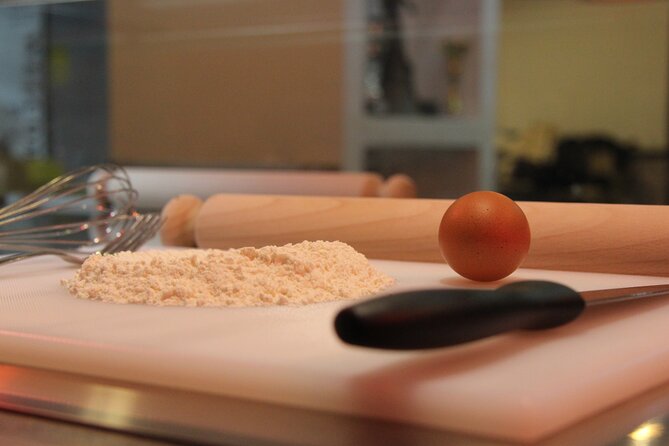 Rome: Lasagna, Fettuccine Pasta and Tiramisu Cooking Class - The 90-Minute Cooking Class: What You Actually Learn