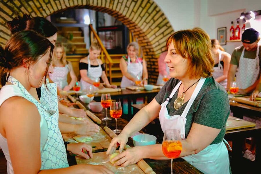 Rome: Make Pasta & Mix 3 Italian Spritz Near the Colosseum - A Tipsy Pasta Class, Just 10 Minutes From the Colosseum