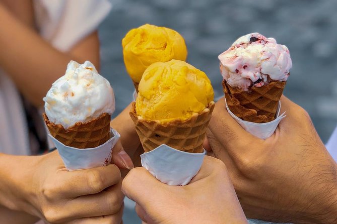 Rome Max 6 People Walking Tour: Pantheon, Trevi Fountain, Gelato - Stop by stop: Spanish Steps, Trevi Fountain, and Piazza Venezia