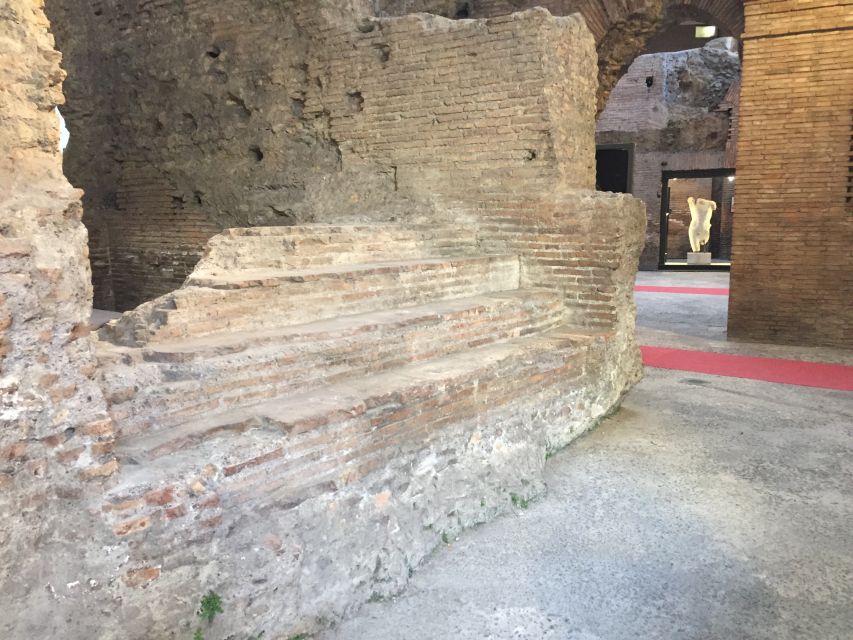 Rome: Navona Square and École Française Underground ticket - École Française Underground: the ancient stadium story beneath your feet