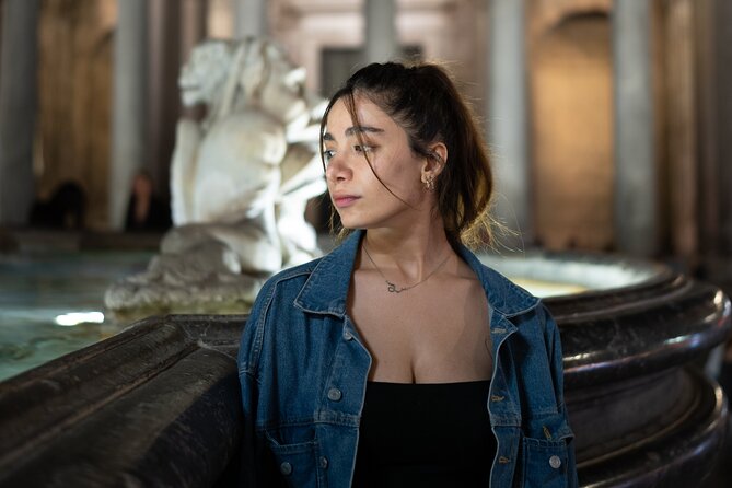 Rome: Night & Day Photoshoot in Rome with Pro Photographer - Colosseum at Night, Light and Angles Over Wait-and-Shoot
