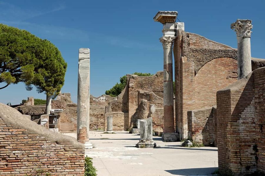 Rome: Ostia Antica Tour From Rome - The ancient port streets, markets, shops, and everyday homes