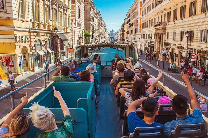 Rome Panoramic Bus Tour & Colosseum Arena Visit with Audio Guide - Key points at a glance