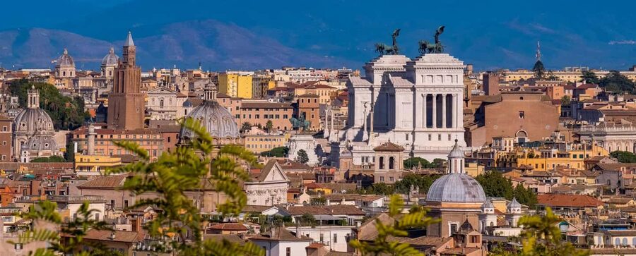 Rome: Panoramic Off-the-beaten-track Cannondale E-Bike tour - Meeting at Via Labicana, then rolling into the city