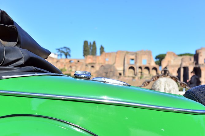 Rome Panoramic Tour by Classic Cabriolet - Circus Maximus, Palatine, and Caracalla: ancient Rome without the marathon