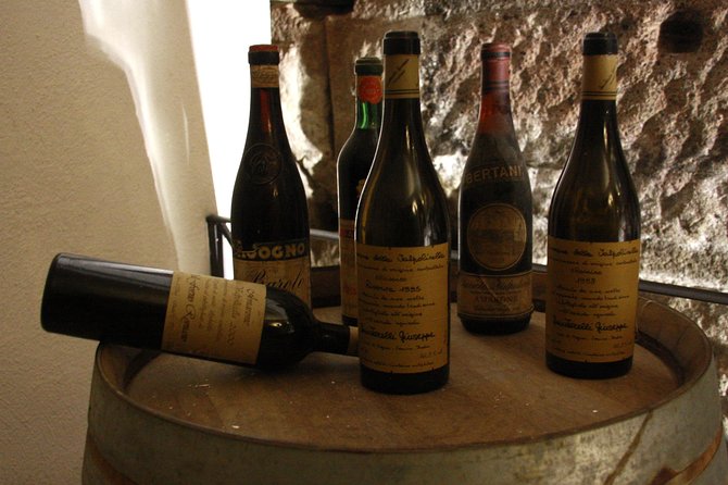 Rome Pantheon: Fine Food & Wine Pairing Dinner with Sommelier - Aperitivo Underground: Prosecco in a private wine cellar near the Pantheon
