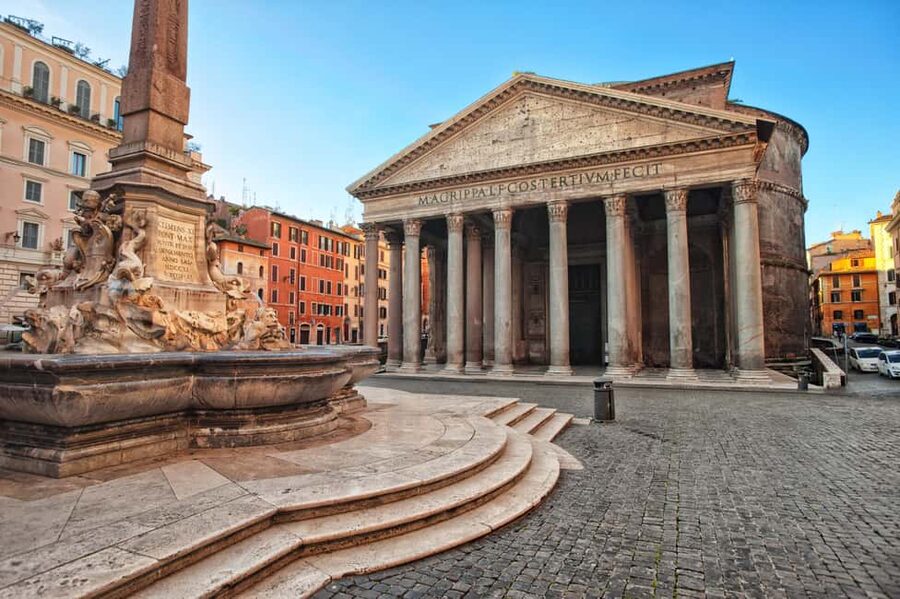 Rome: Pantheon Priority Entry Tickets with Interactive App - Where you start: Via della Rotonda 26 and meeting the staff